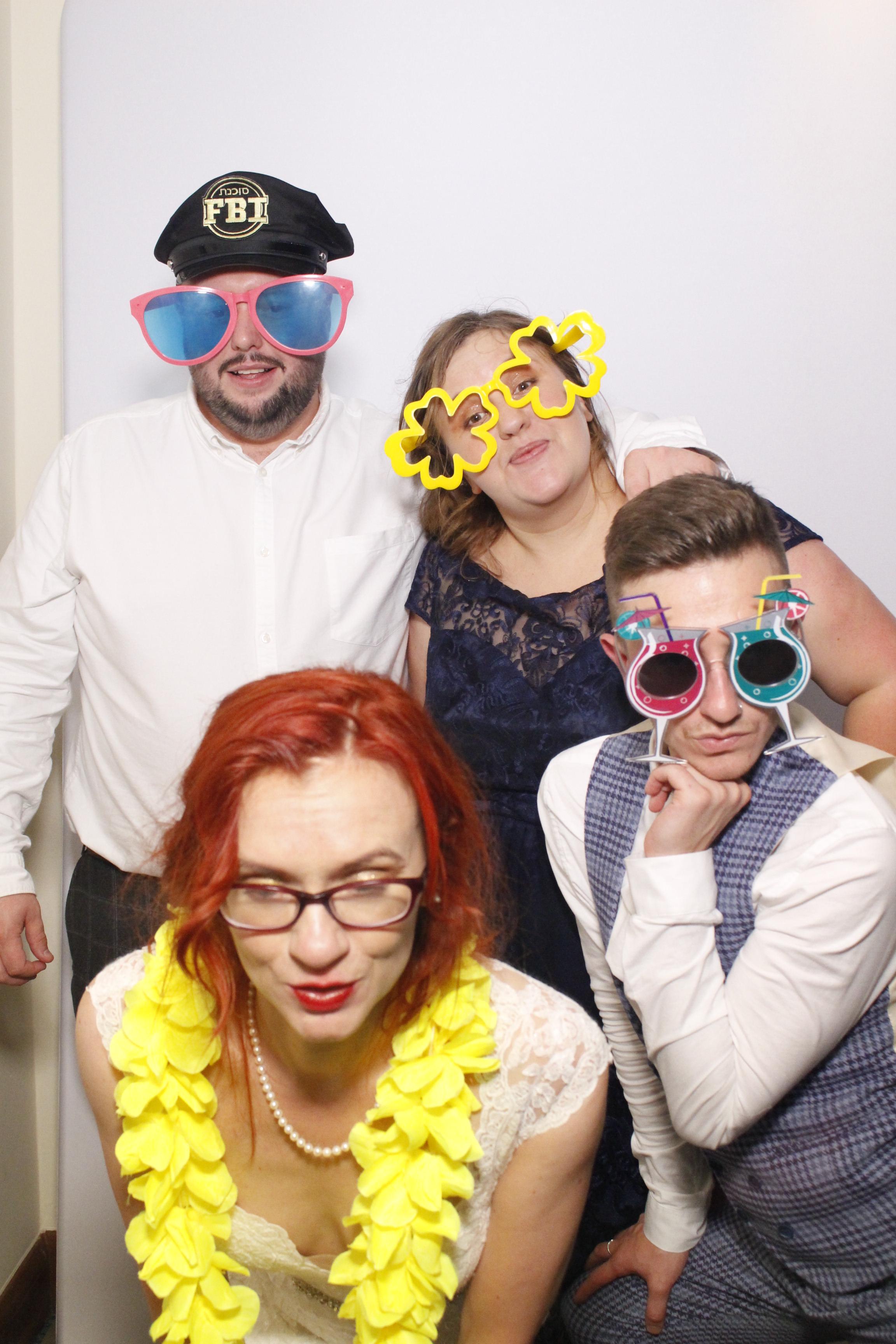 Luke & Emily's Wedding | View more photos from the event at gallery.myphotoboothexperience.co.uk/u/MyPhotoBoothExperienceLtd/Luke-Emilys-Wedding